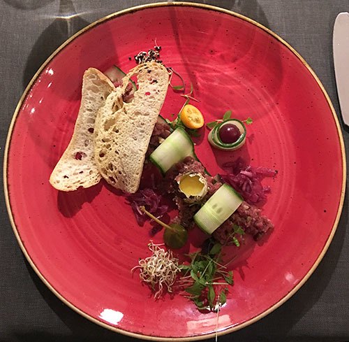 beef tartar viiriäisen muna