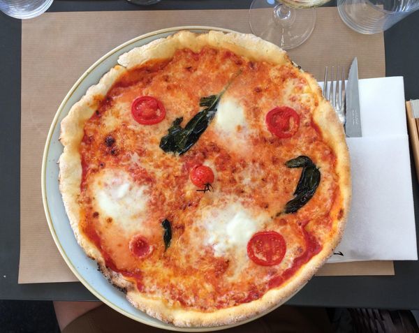 Gluteeniton pizza gigi